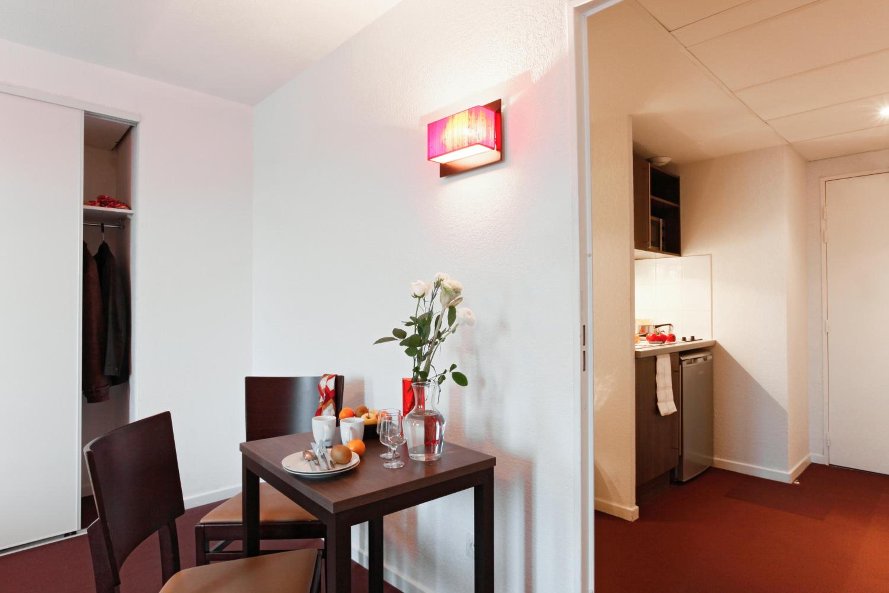 Фото Adagio Access Marseille Saint Charles