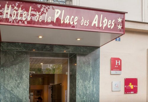 Гостиница Hôtel de la Place des Alpes