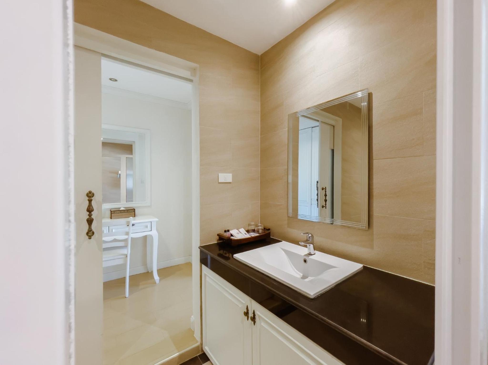 Фото Royal Nakhara Hotel Nongkhai