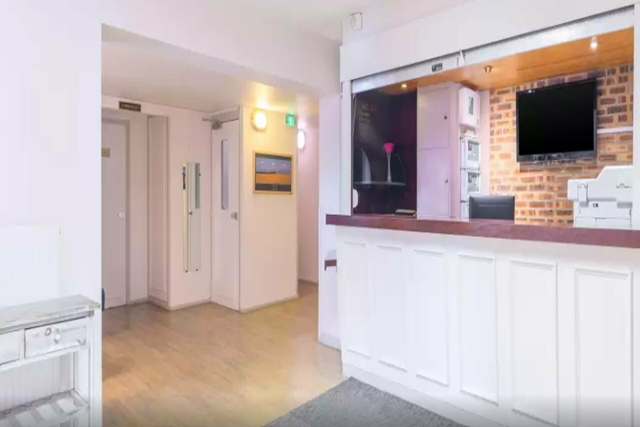 Фото Comfort Hotel Pithiviers