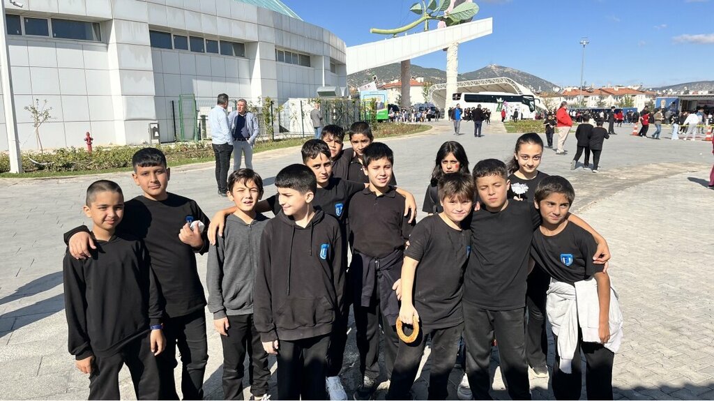 School Ferhat Uzunlulu Middle School, Isparta, photo