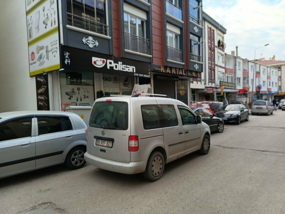 Paintwork materials Htm Building Market, Ankara, photo