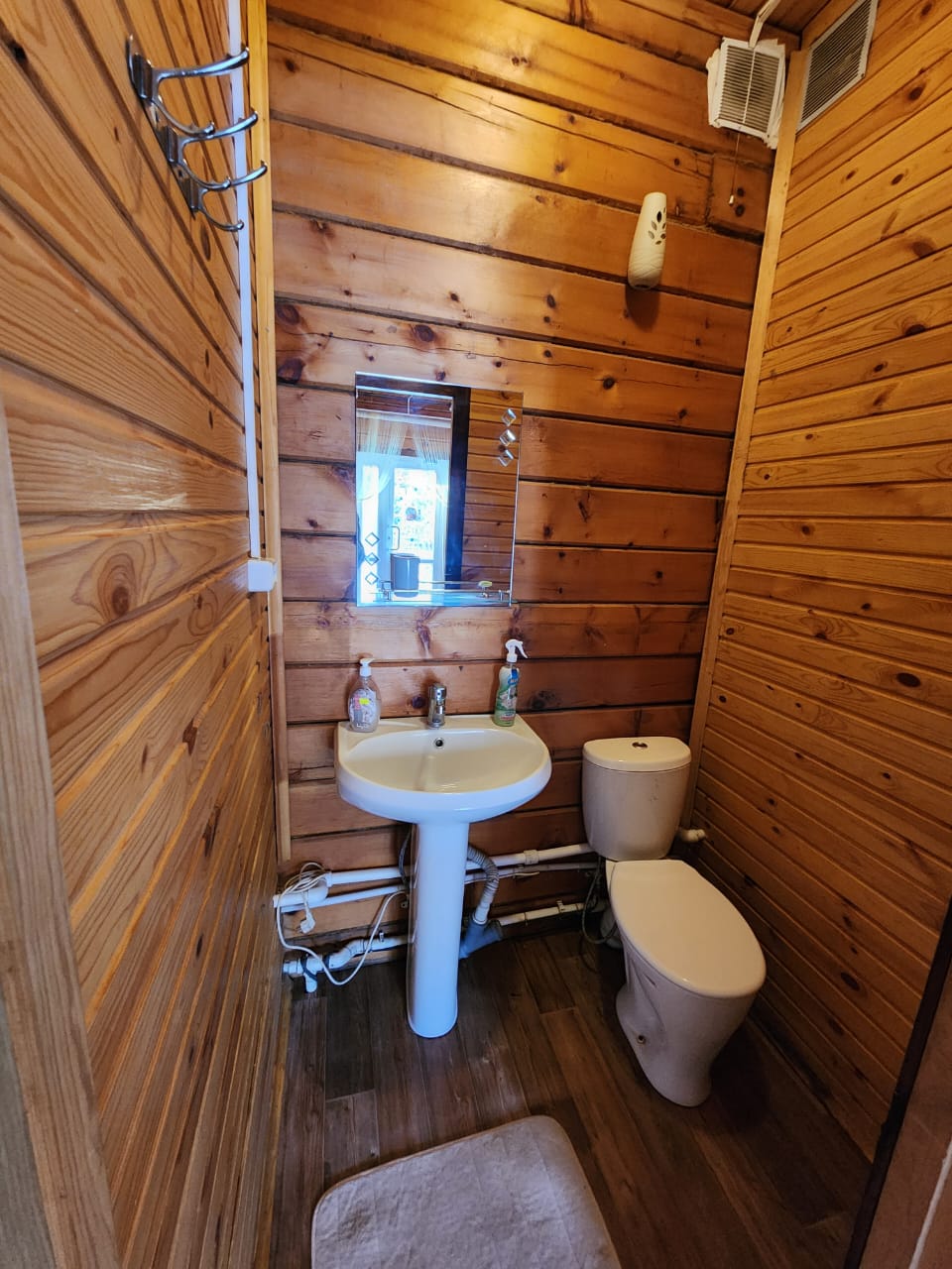 Фото E. L. K. I.