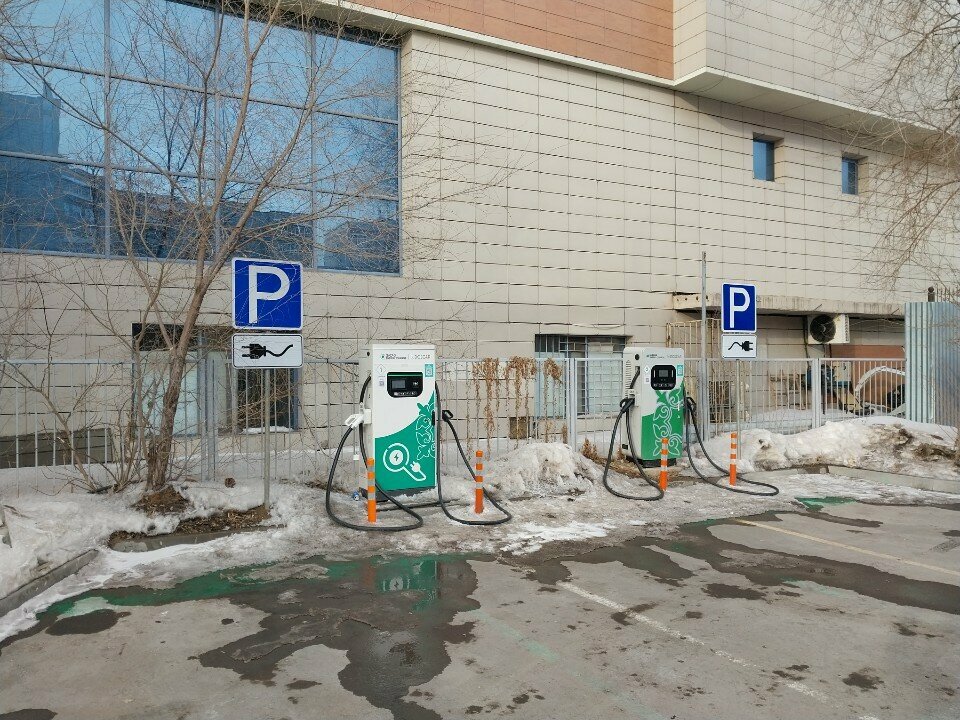 Станция зарядки электромобилей Станция зарядки электромобилей, Астана, фото