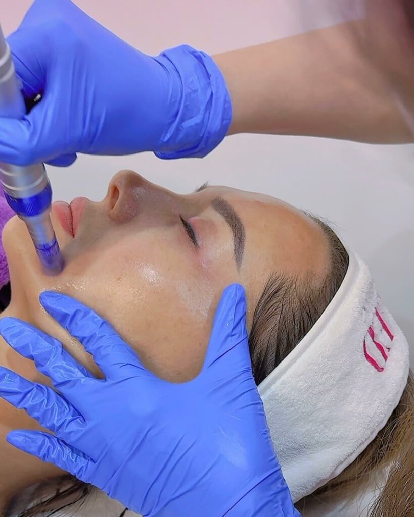 Medical center, clinic Rojmed Polyclinic, Dubai, photo