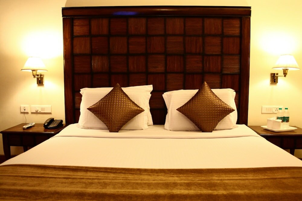 Фото Kasauli Castle Resort