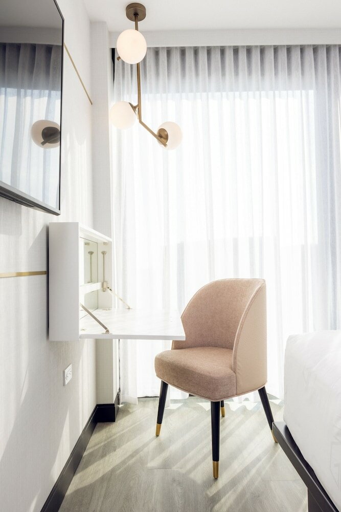 Фото The Godfrey Hotel Hollywood