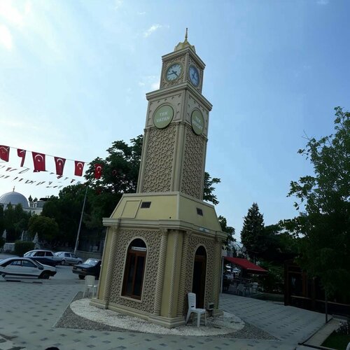 Shopping mall Gordes Pool Market, Gordes, photo