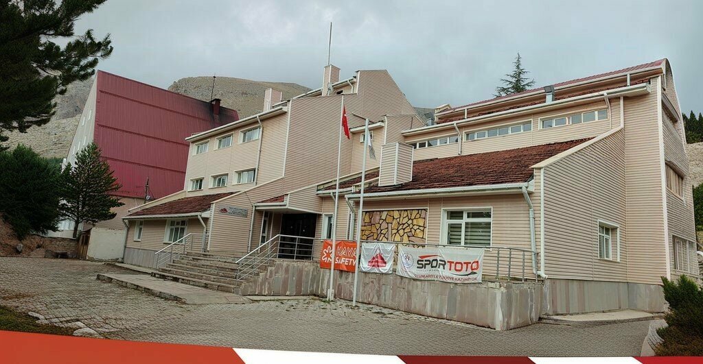 Hotel Demirkazik Dag Evi, Camardi, photo