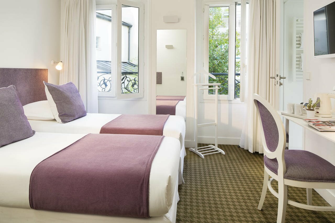 Фото отеля 2