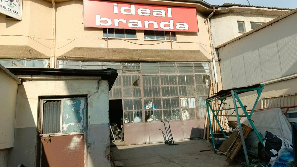 Autotents and canopies Ideal Tarpaulin Truck Tent, Konya, photo