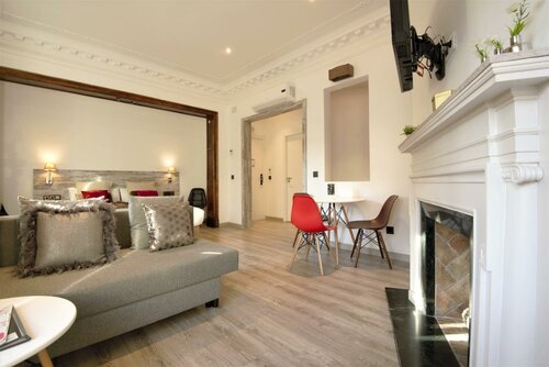 Гостиница Dreamkeys Apartments & Suites в Барселоне