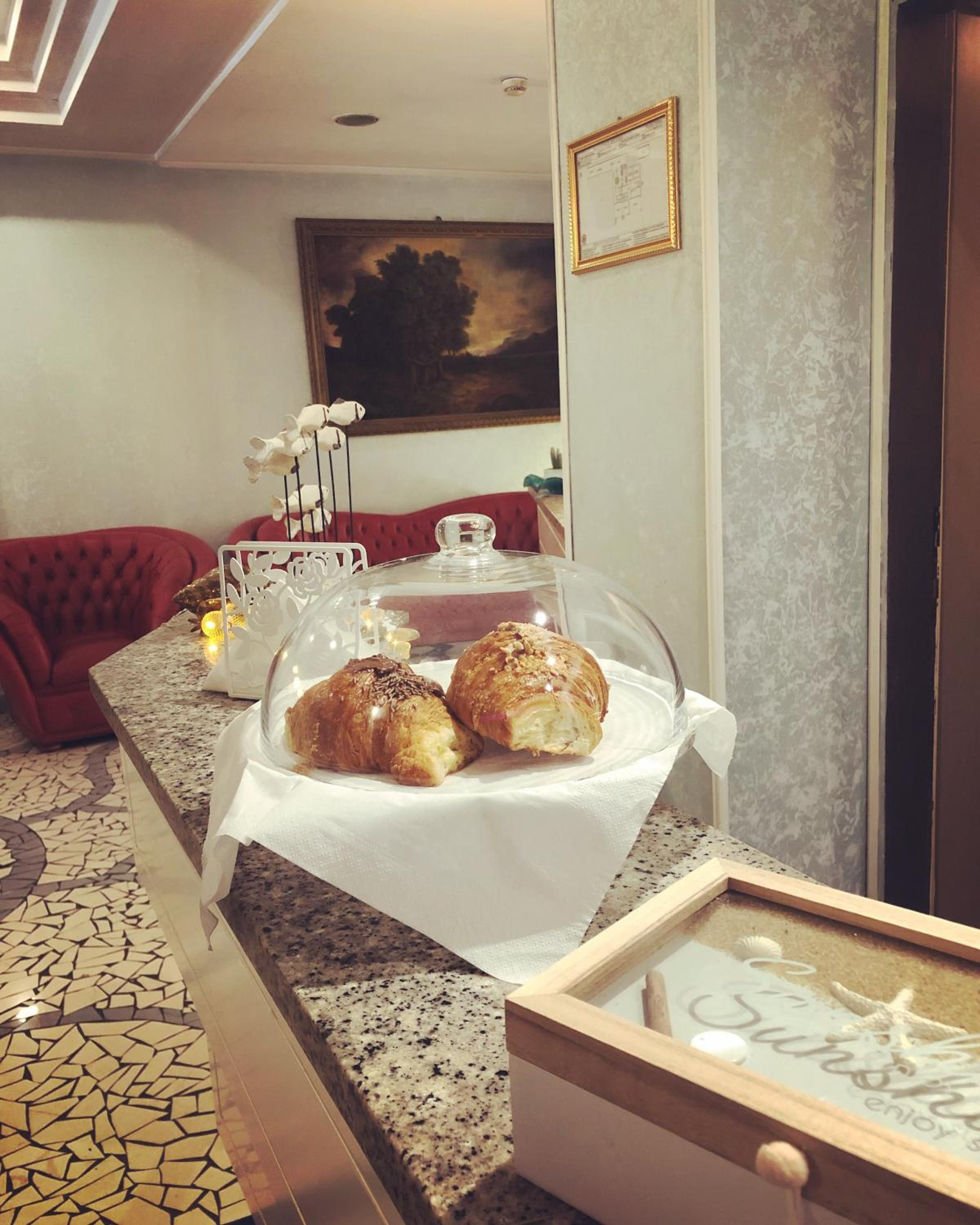 Фото Residence Record