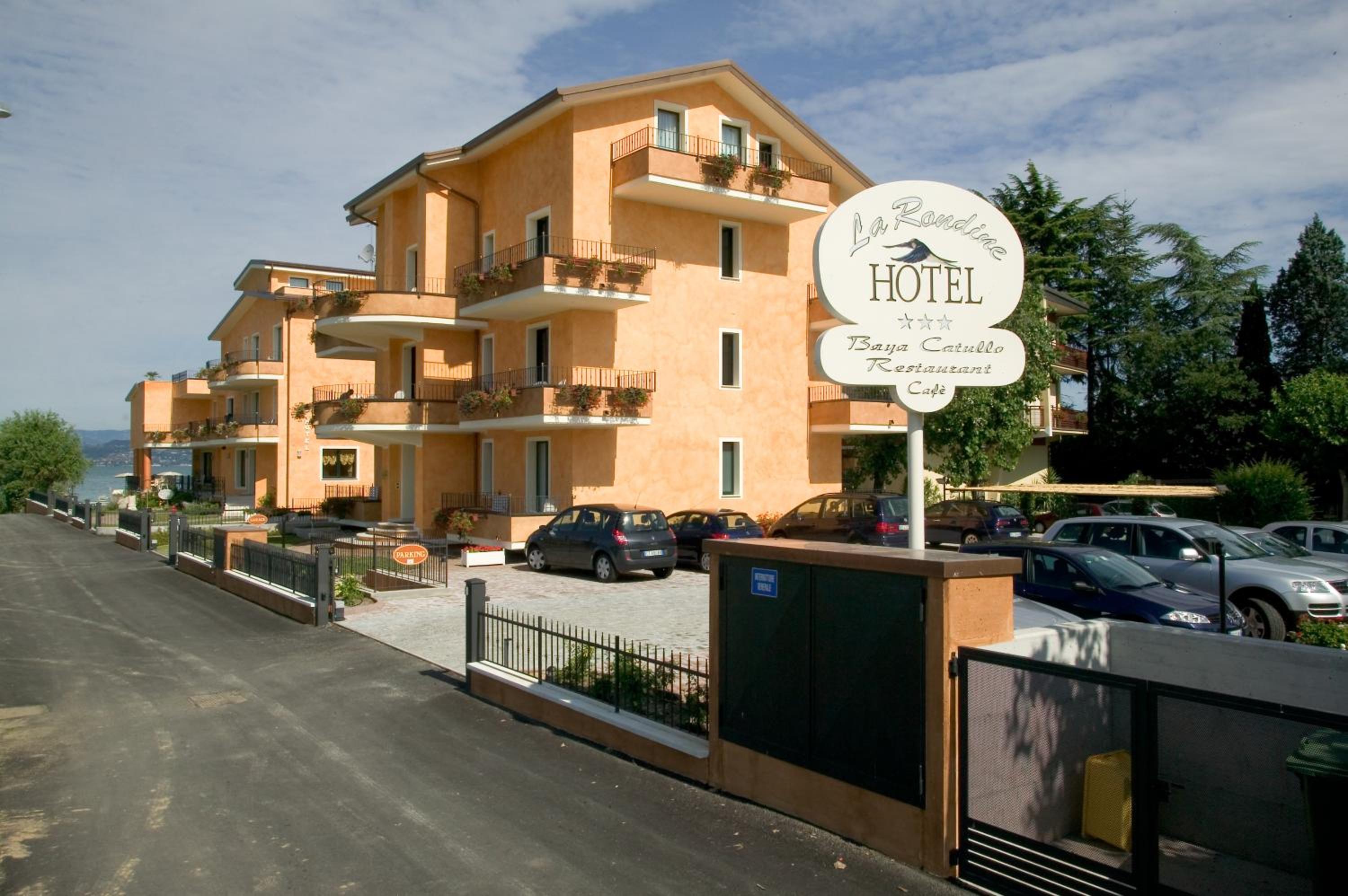 Фото Hotel La Rondine