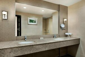 Гостиница Ramada by Wyndham Karachi Creek