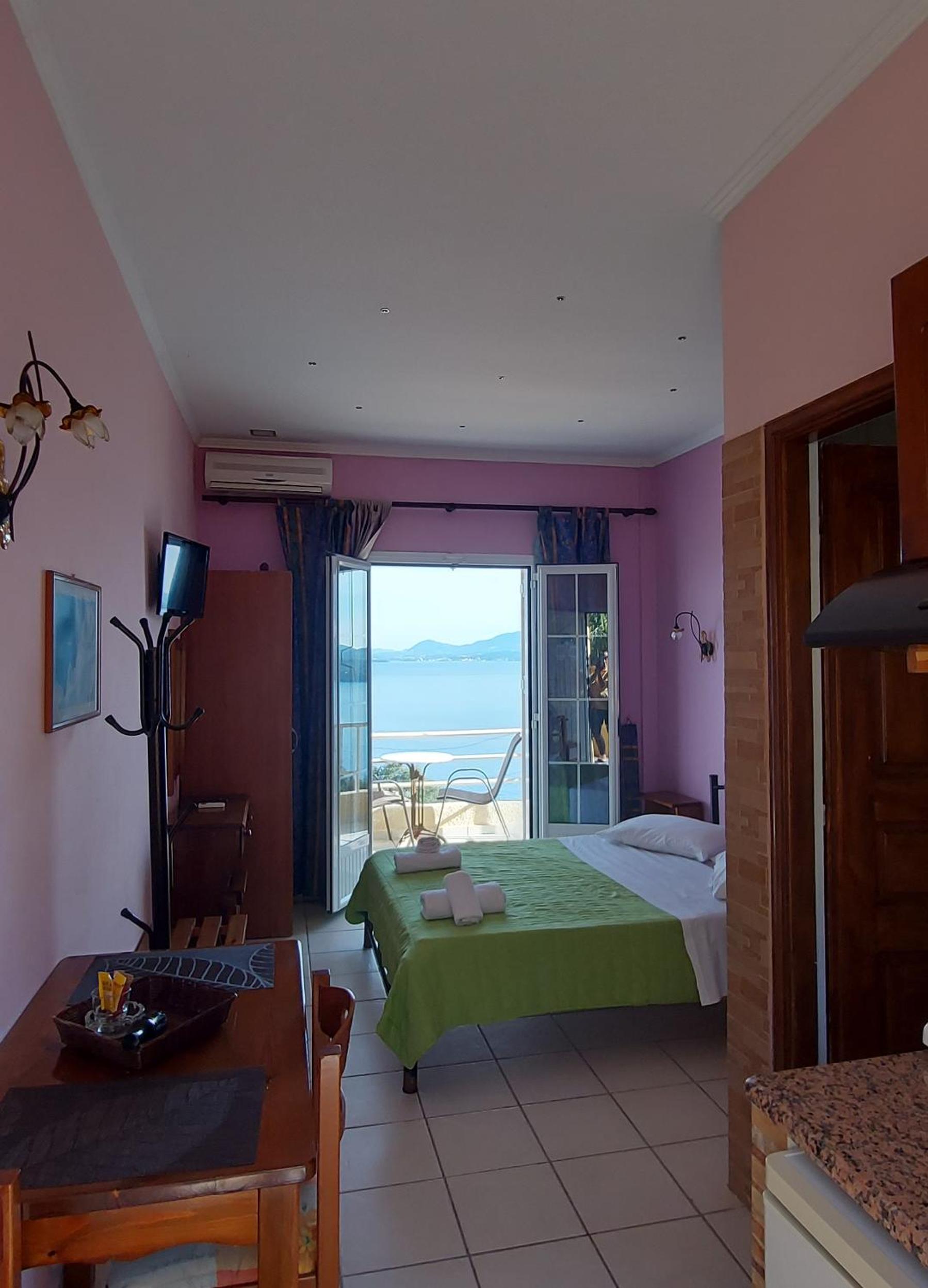 Фото Stefanos Place