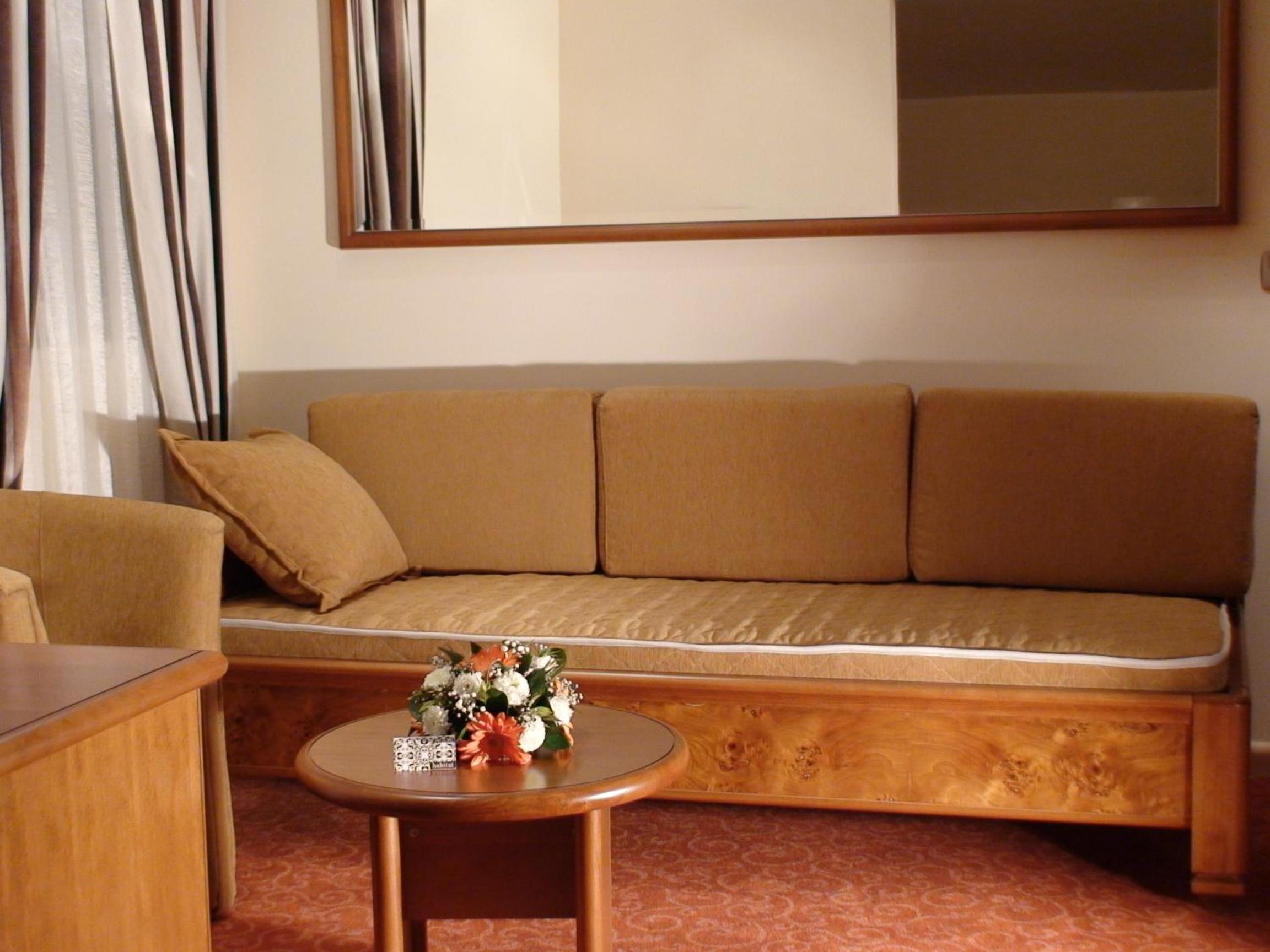 Фото Hotel BaMBiS