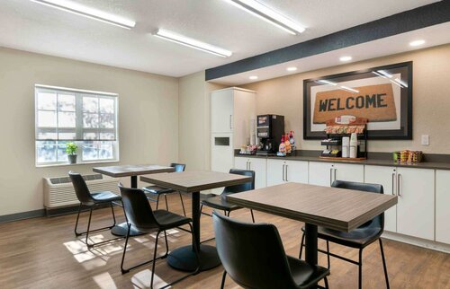 Гостиница Extended Stay America Suites Kansas City Overland Park Quivi в Ленексе