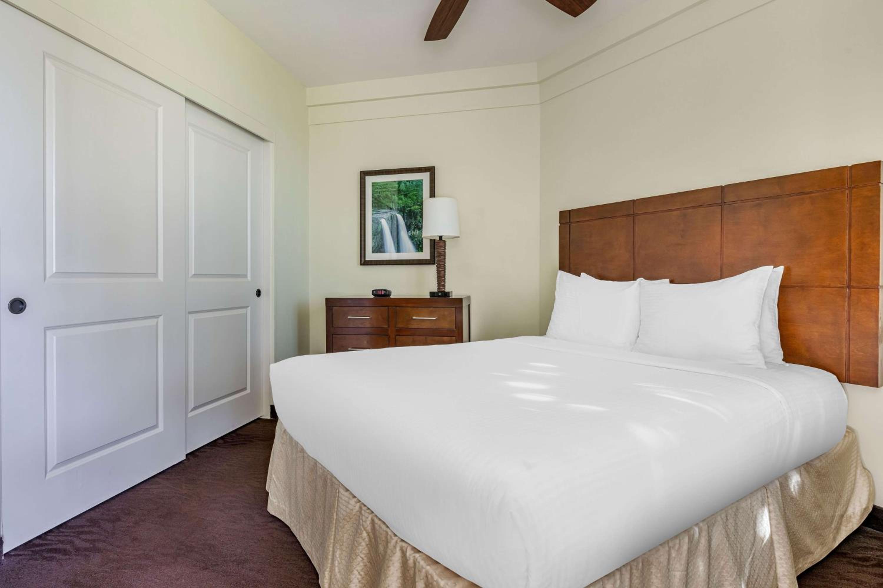 Фото Hilton Vacation Club The Point At Poipu Kauai