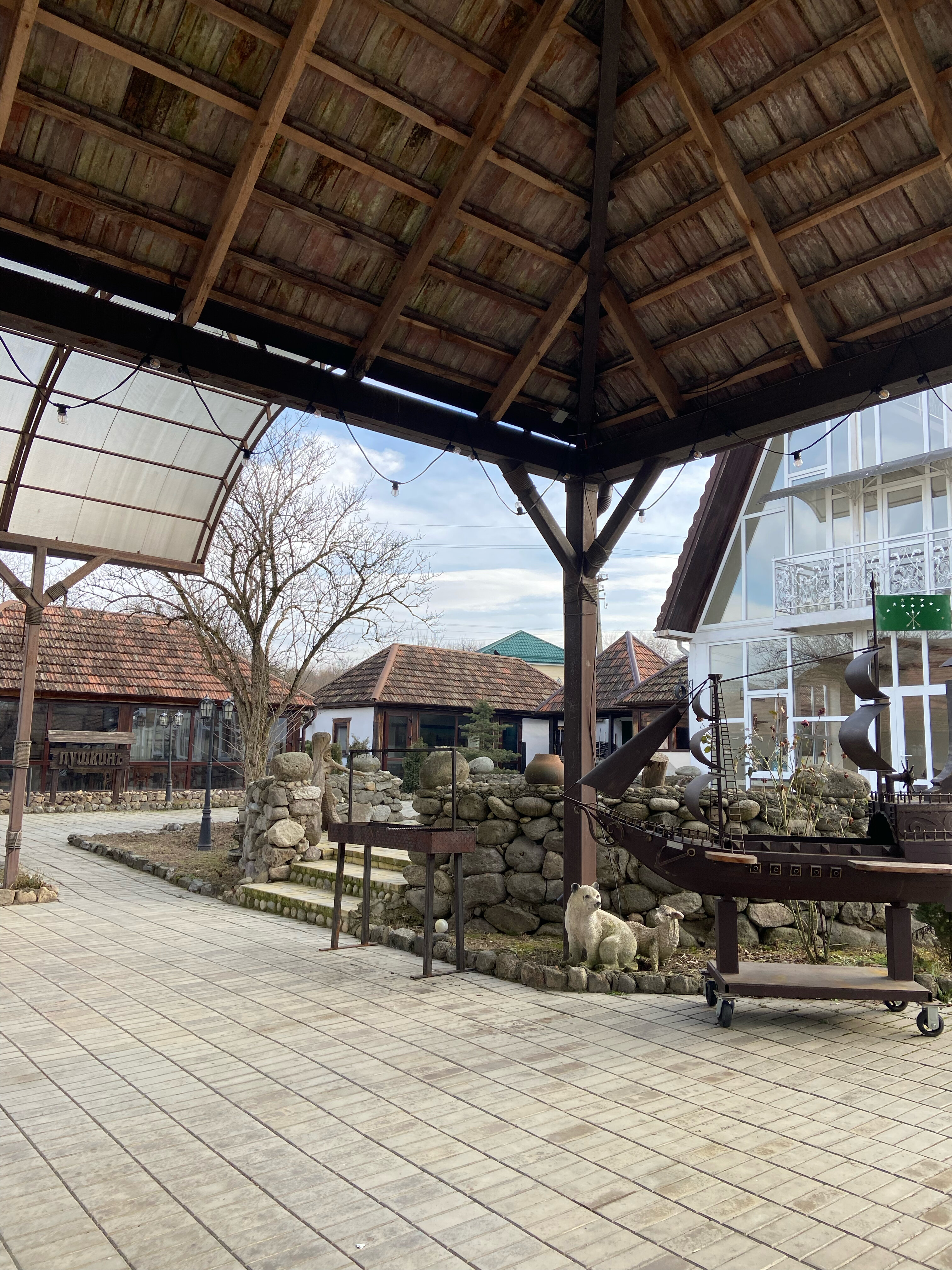 Фото Кавказская пленница