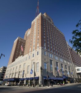 Гостиница Hilton Milwaukee City Center