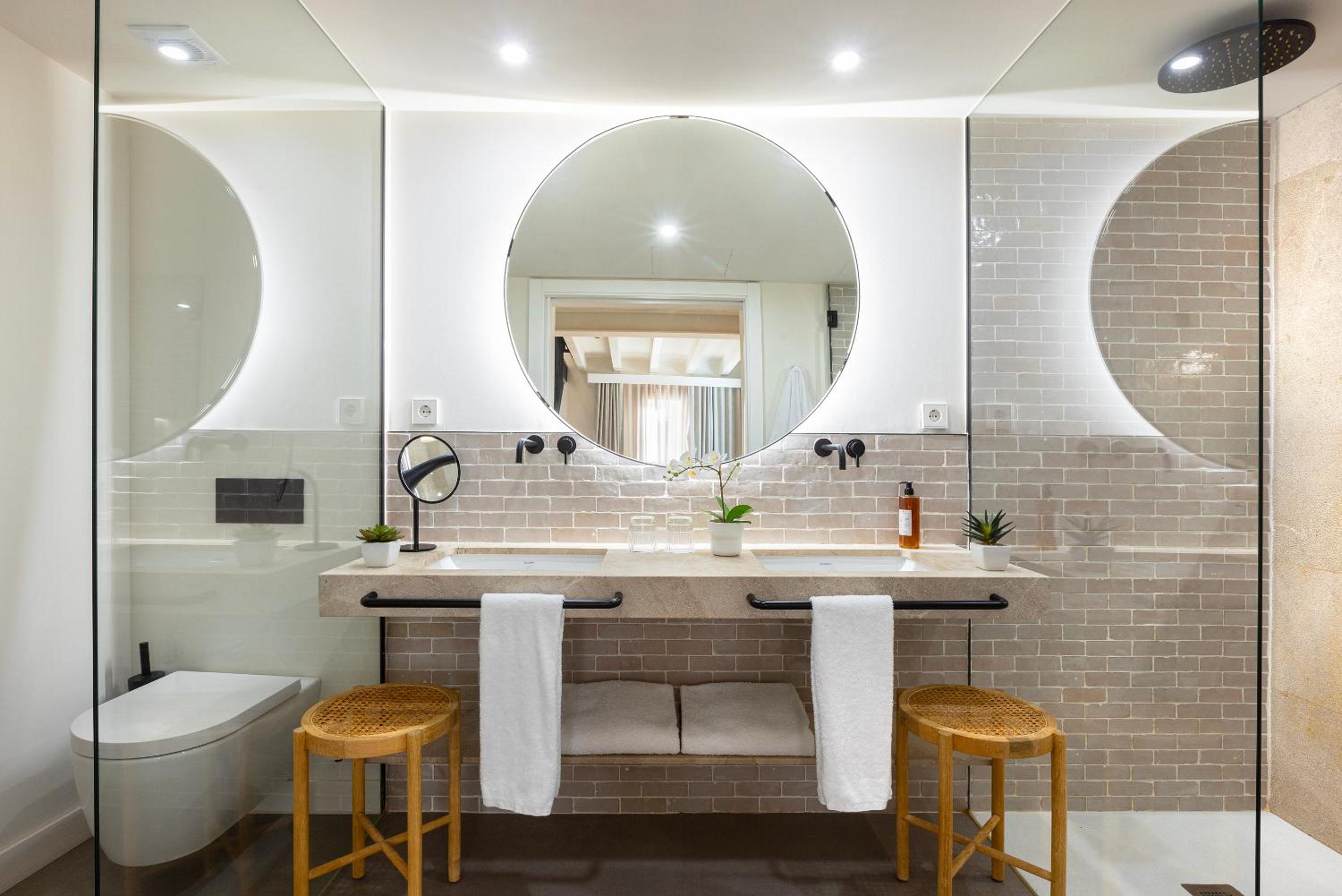 Фото Отель Samaritana Suites