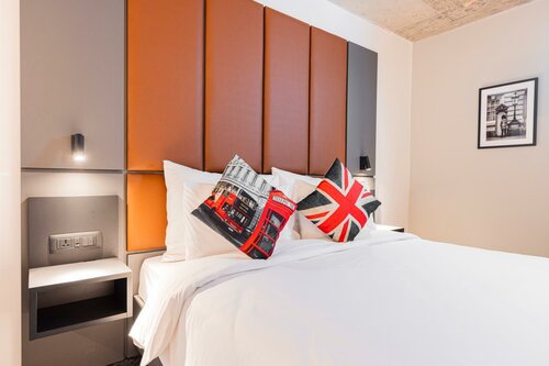 Гостиница The Londoner Hotel St. Julians в Сент-Джулиансе