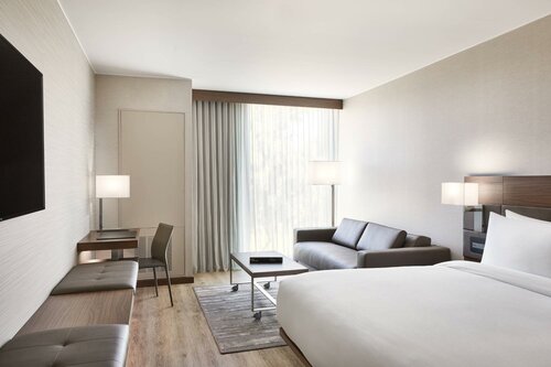 Гостиница Ac Hotel by Marriott Phoenix Biltmore в Финиксе