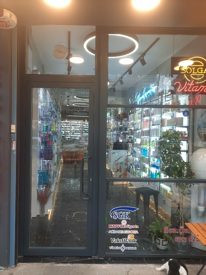 Pharmacy Ozguler Pharmacy, Istanbul, photo