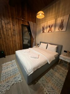 Barn Vazuza (derevnya Lebedki, Vazuza Tourist Village, уч30) ، فندق