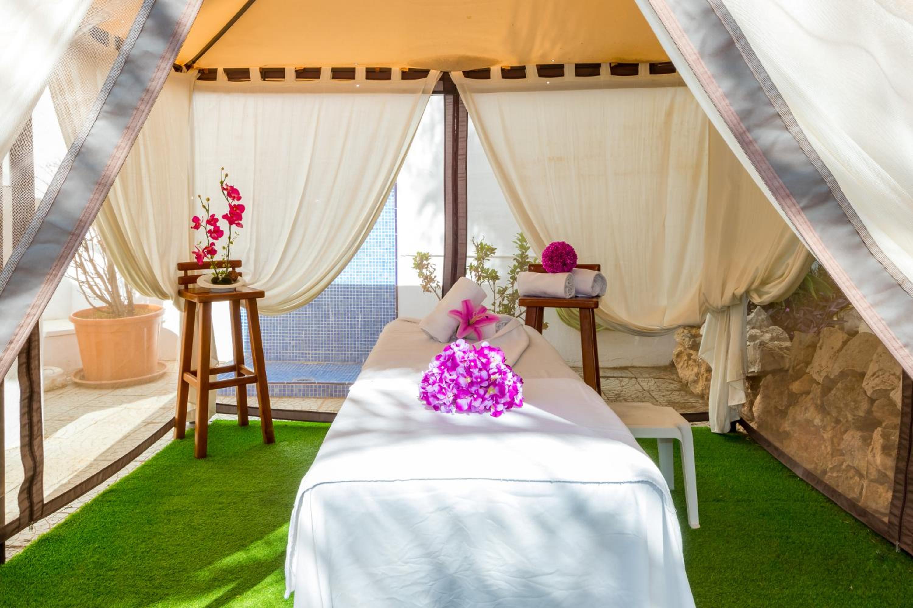 Фото Janelas do Mar