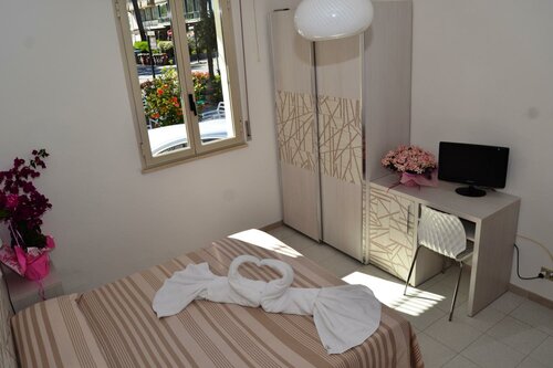 Гостиница Hotel Suisse в Червии