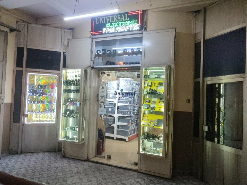 الأجهزة الإلكترونية ومكوناتها Universal Elektronik ، اسطنبول، صورة
