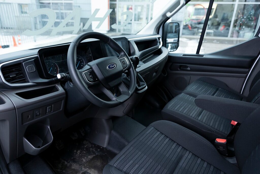 خدمة مبيعات الشاحنات Ford Рольф Витебский ، سان بطرسبرغ، صورة