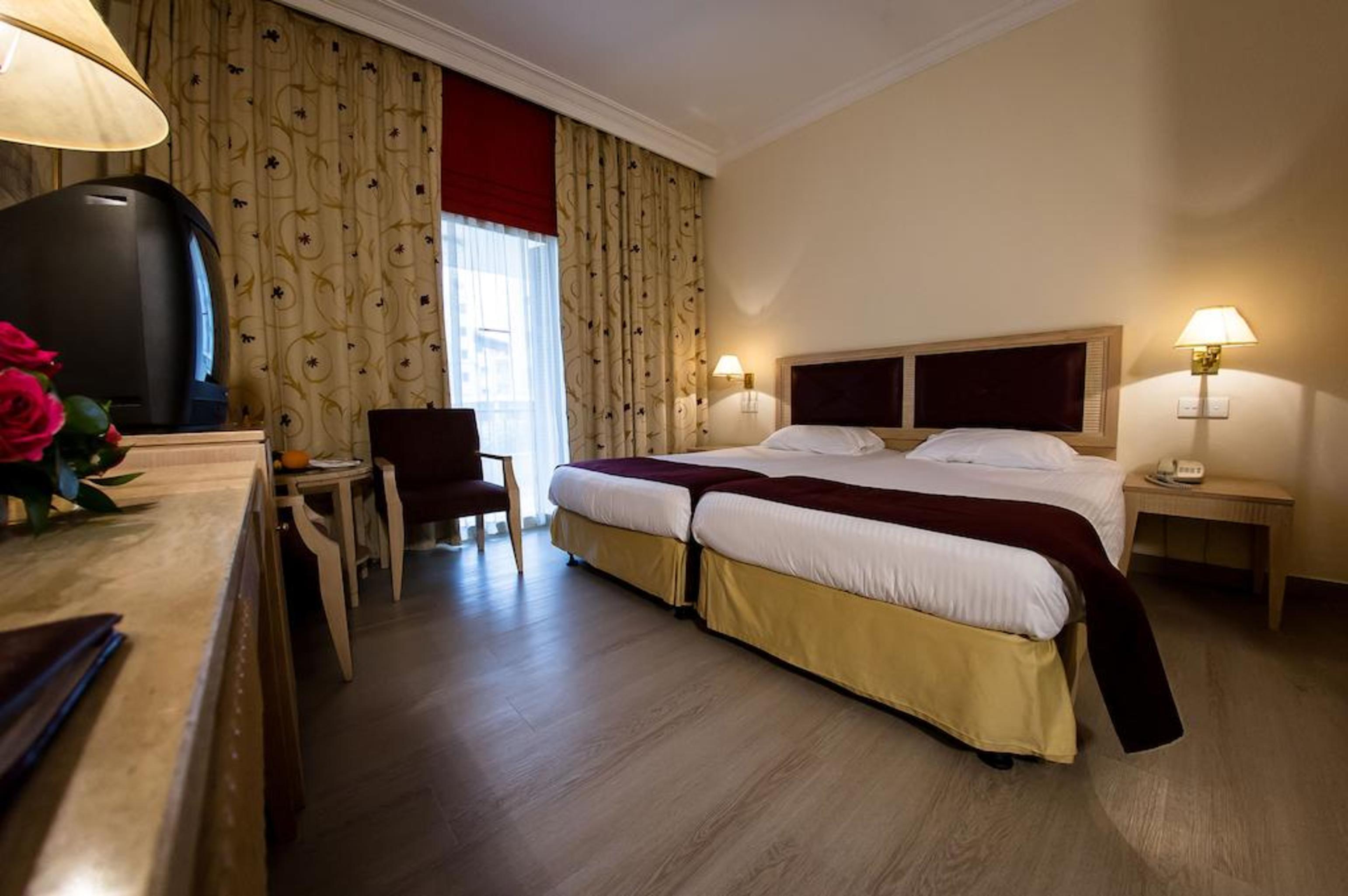 Фото Curium Palace Hotel