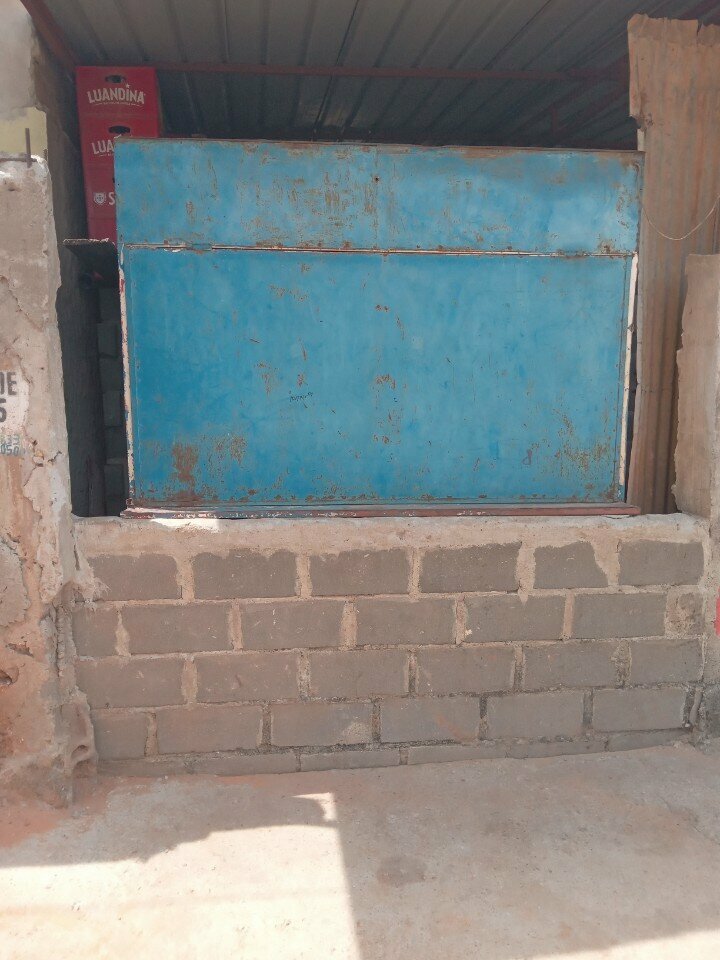 Bar, pub Bar, Loanda, photo