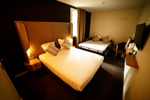 Гостиница Hôtel Campanile Montpellier Centre St Roch в Монпелье
