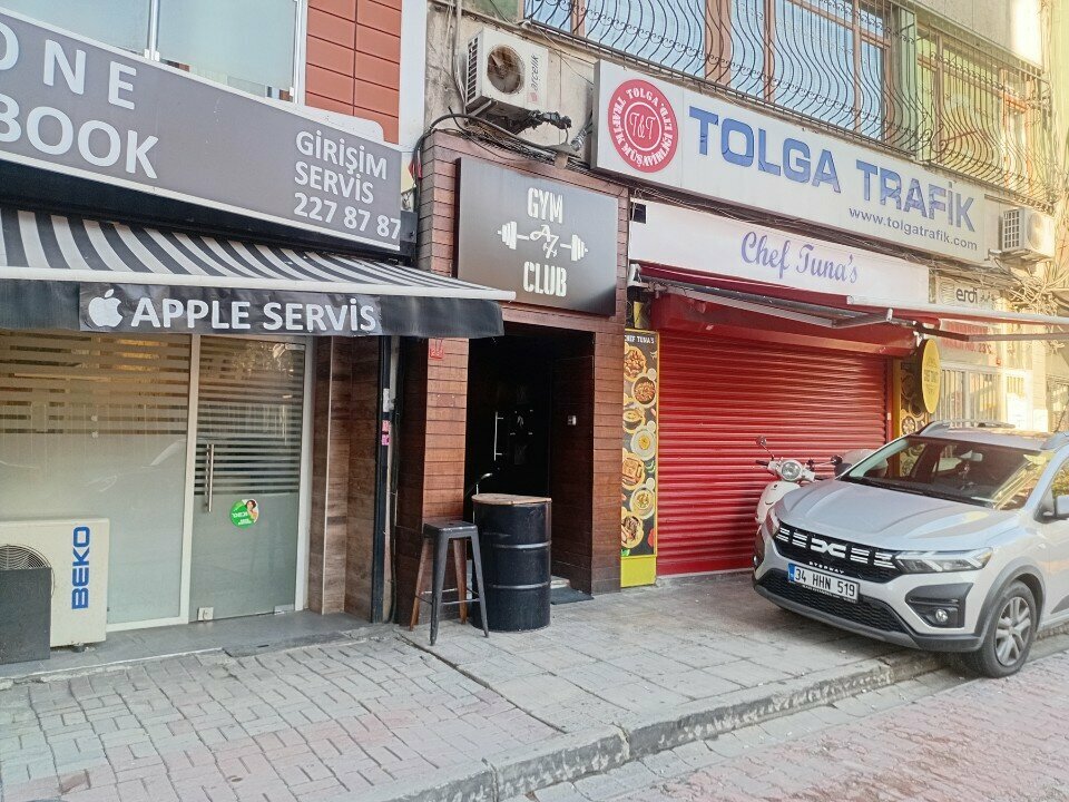 Sports hall, gym A7 Underground, Istanbul, photo