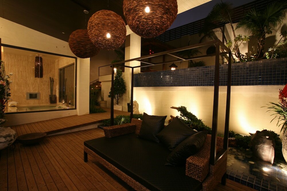 Фото Chateau Boutique Motel