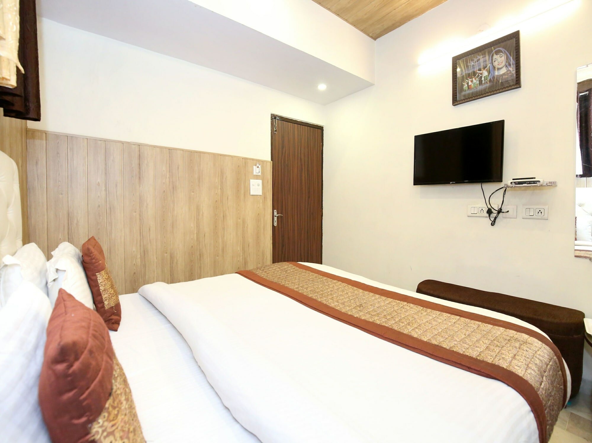 Фото Oyo 966 Hotel Sallow International