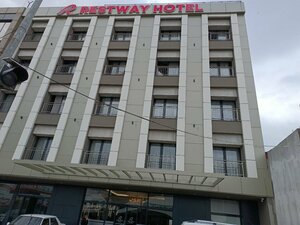 Гостиница Restway Hotel в Каршияке