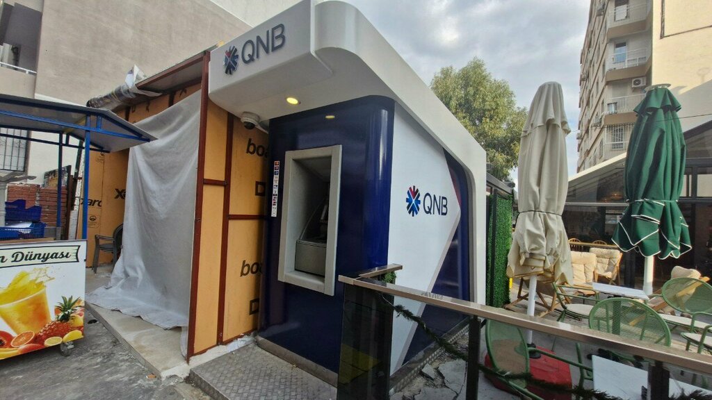 ATM Qnb Bank, Izmir, photo