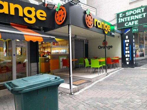 Sokak panoramaları: Orange, fast food, İstanbul, Bahçelievler
