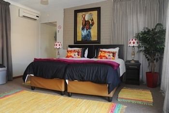 Фото Cottonwood Guesthouse