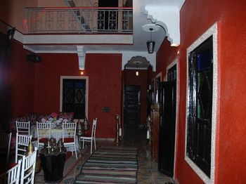 Фото Red Castle Hostel - Backpacker