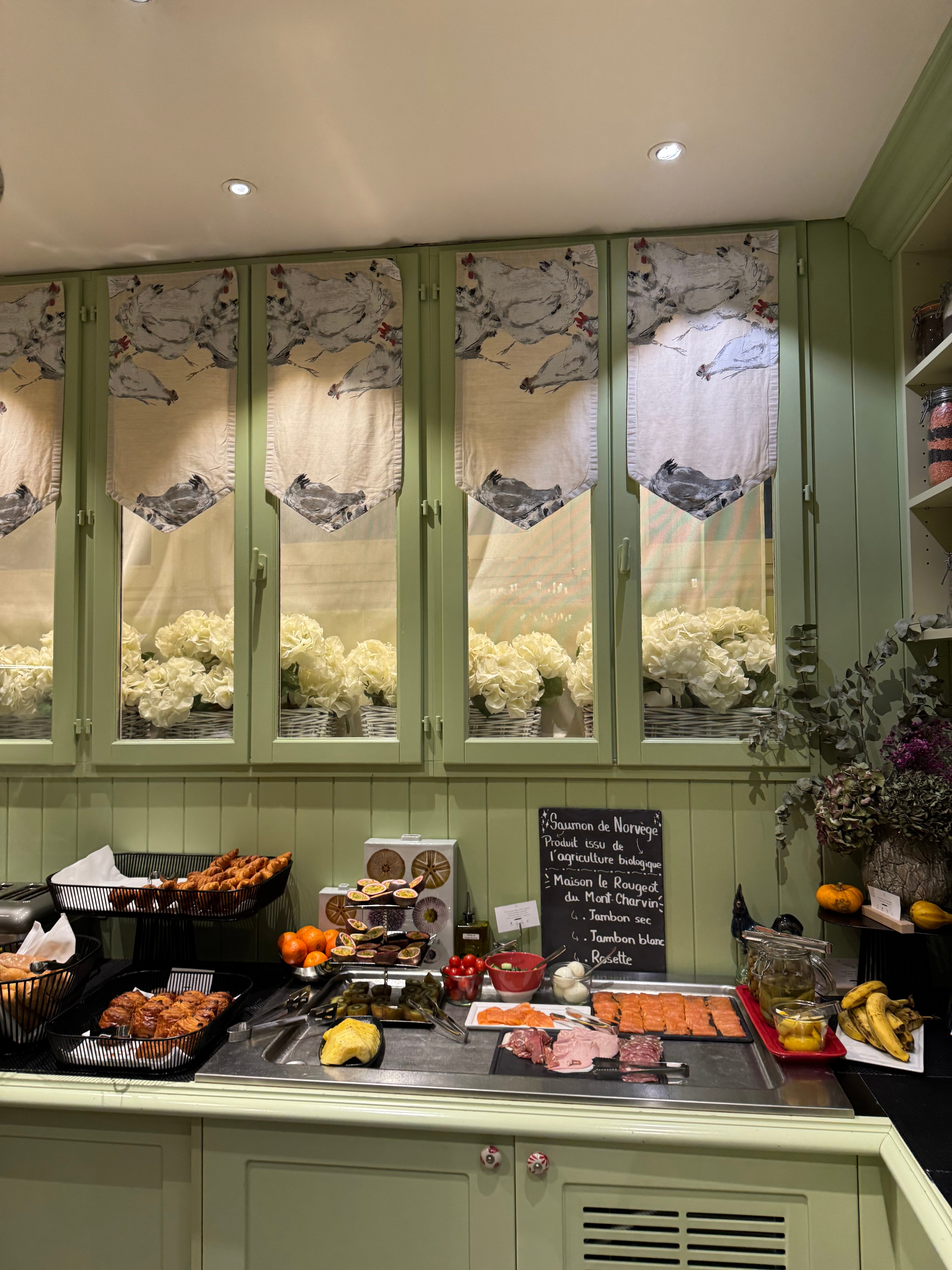 Фото Le Royal Lyon - MGallery Hotel