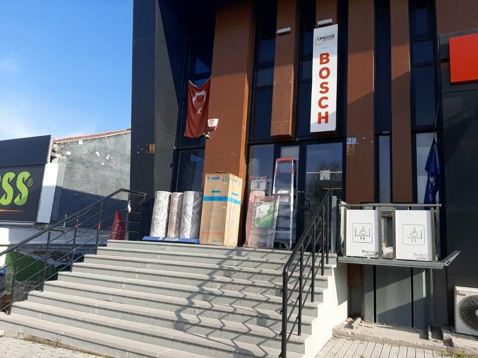 Household appliances store Undas, Konya, photo