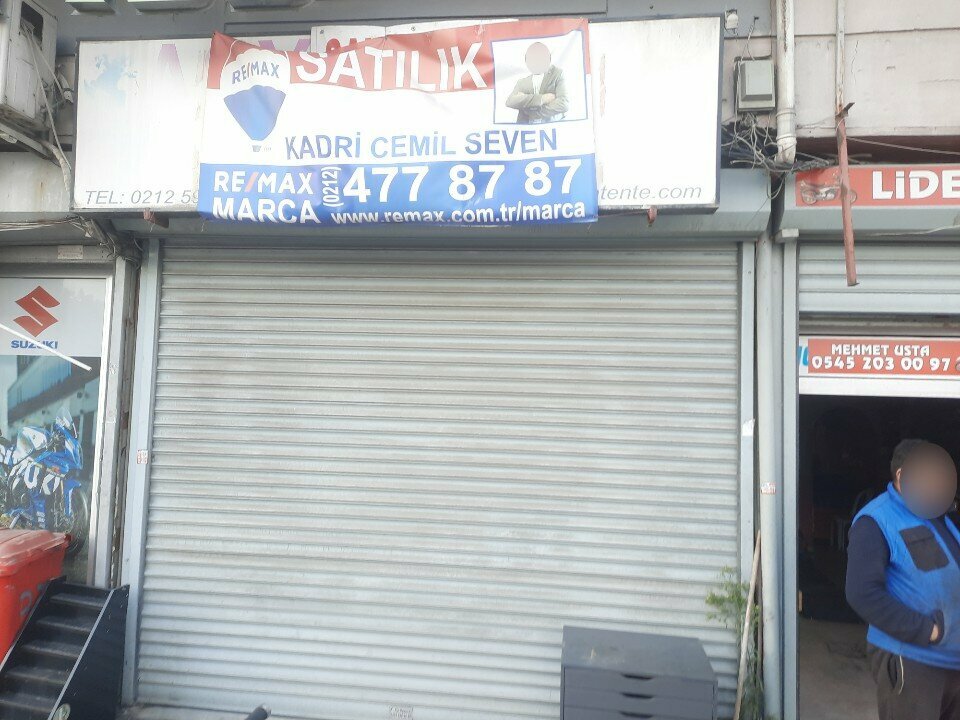 Car service, auto repair Flag Maker, Istanbul, photo