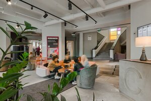 Гостиница Corner Hotel