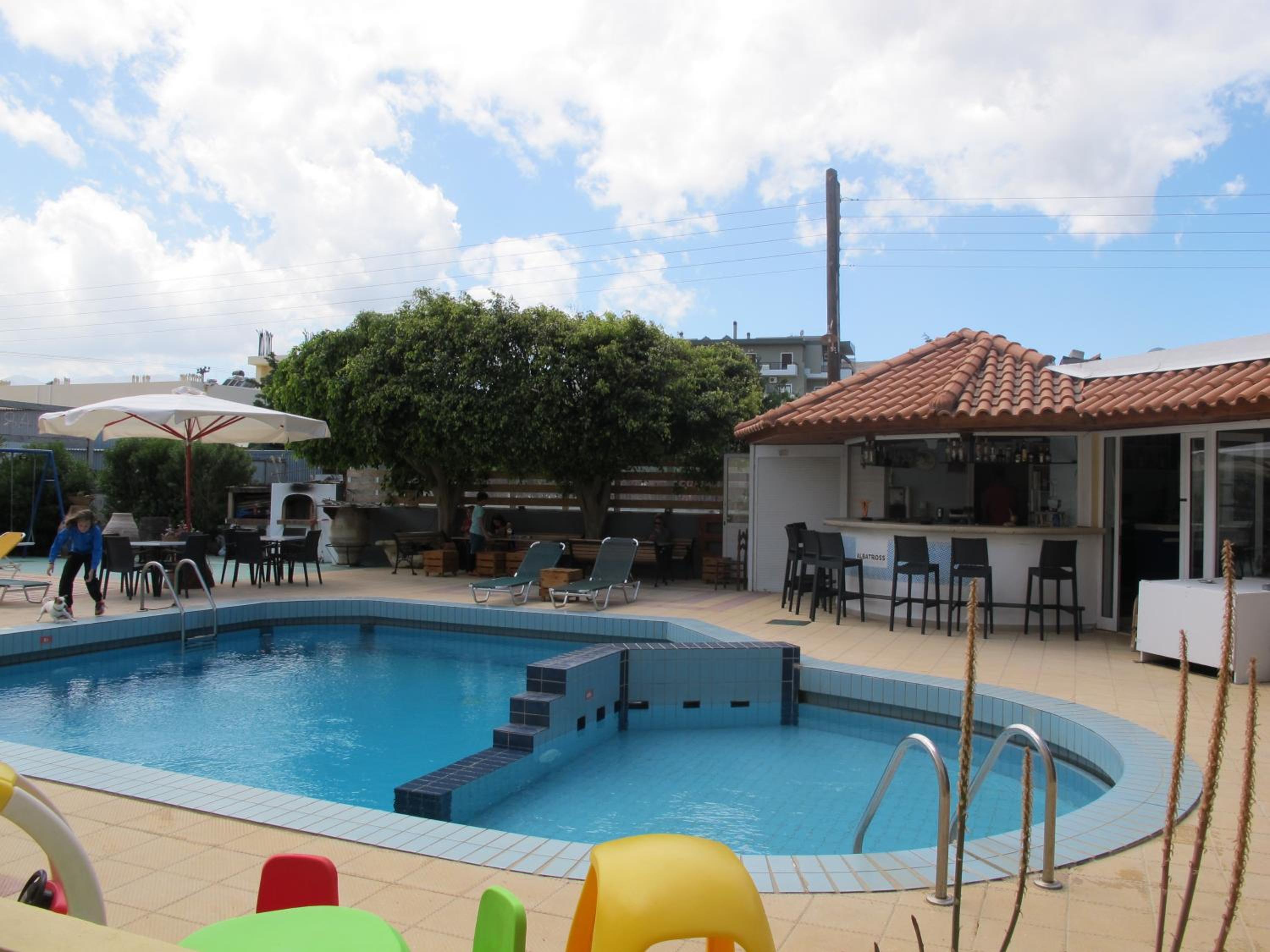 Фото Albatross Studios & Apartments